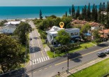 Imvel Comercial e Residencial com Vista para o Ma