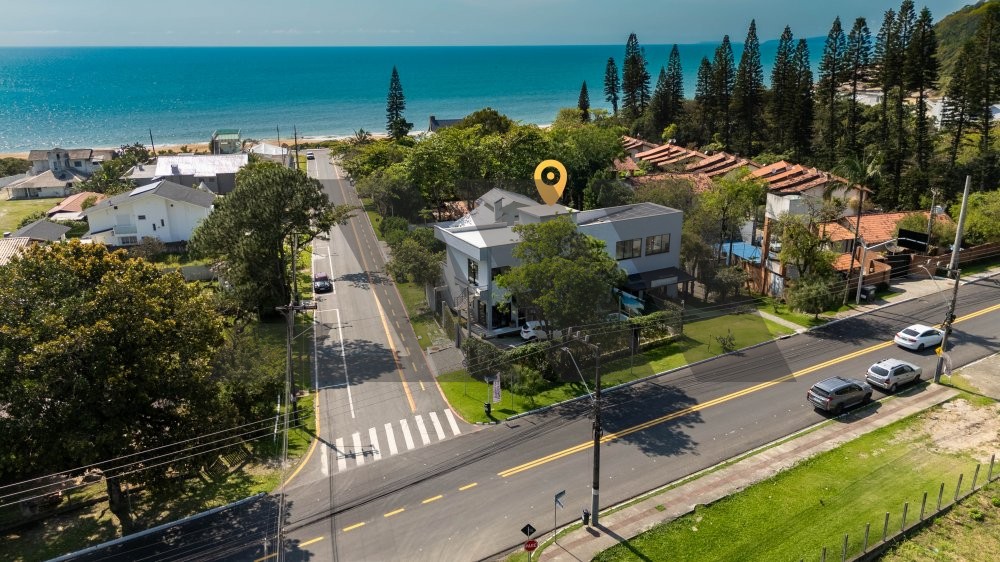Imvel Comercial e Residencial com Vista para o Ma