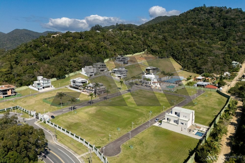 Casa de Alto Padro  Venda no Condomnio Vivendas