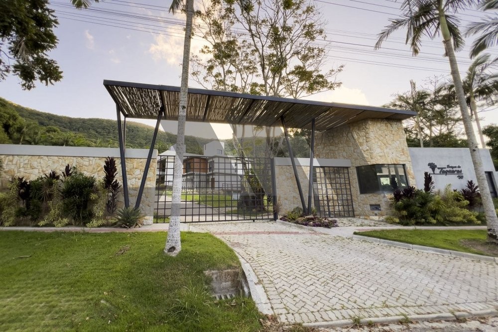 Lote � venda no Condom�nio fechado Bosque de Taqua