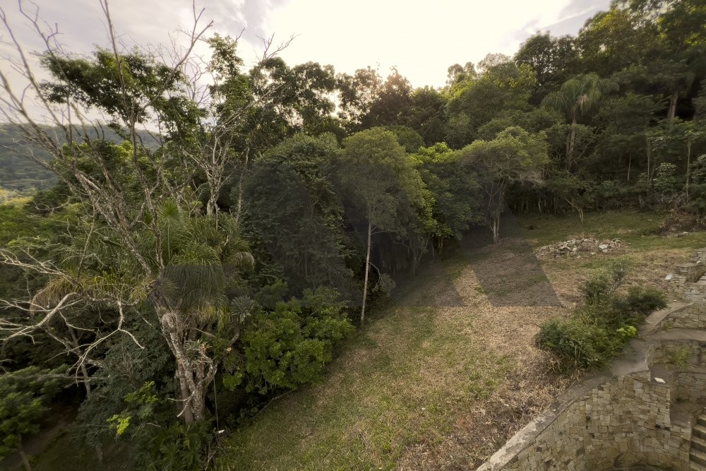 Terreno � Venda na Praia do Estaleirinho
