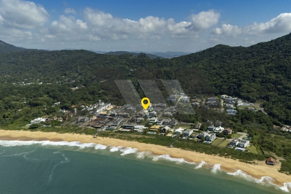 Casa alto padr�o no Condom�nio Vivendas do Atl�nti