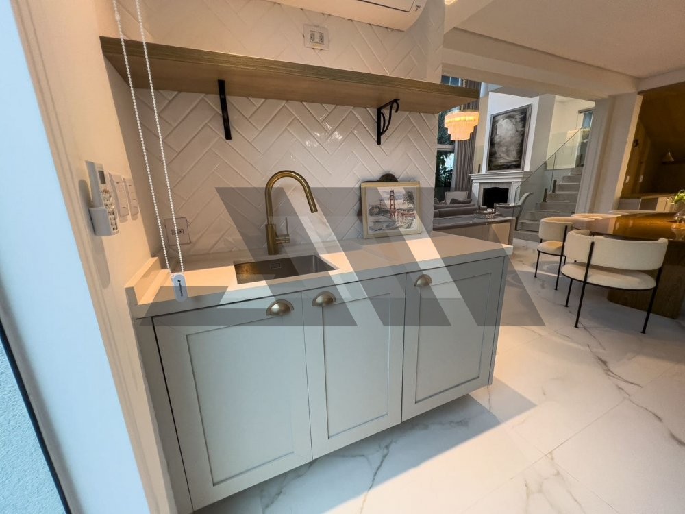 Casa alto padr�o no Condom�nio Vivendas do Atl�nti