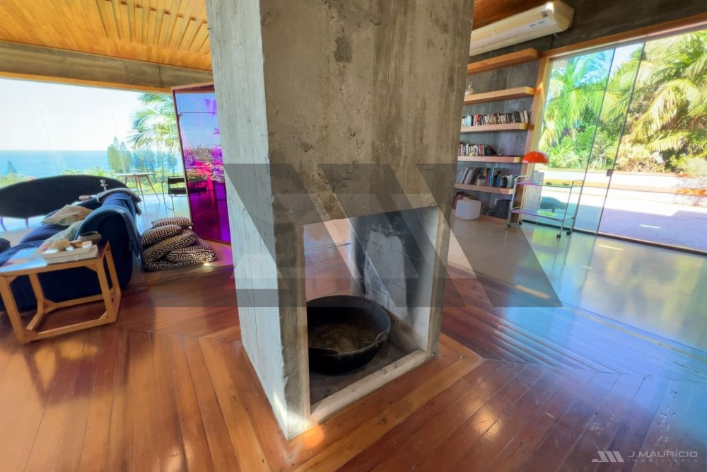Casa de Alto Padr�o com Vista Mar e Arquitetura Au