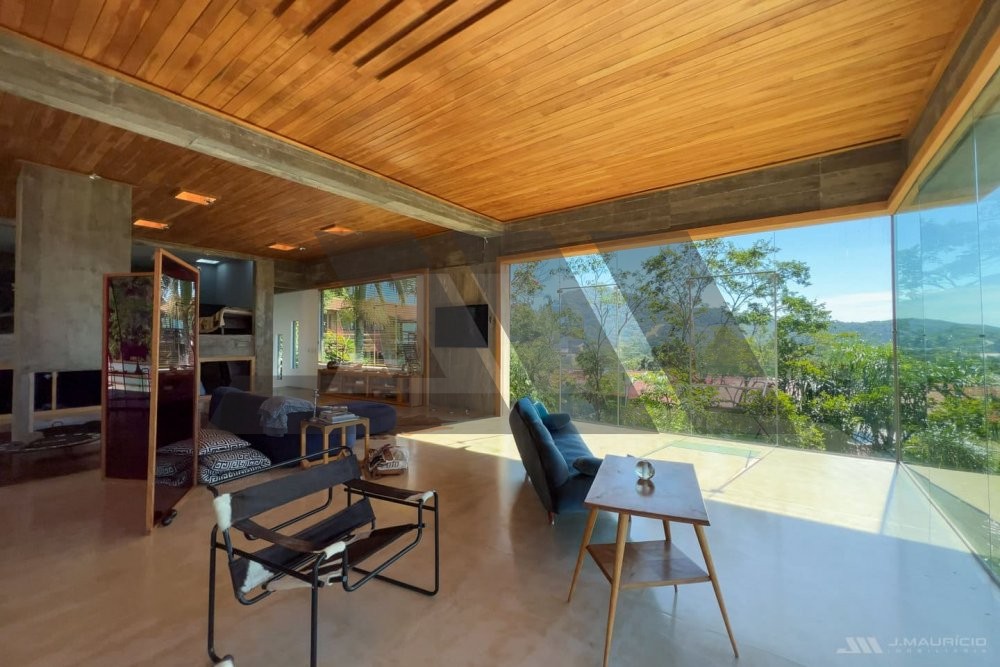 Casa de Alto Padr�o com Vista Mar e Arquitetura Au