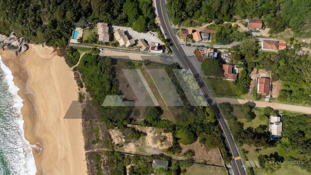 Terreno � venda a 90 metros do mar na Praia do Est