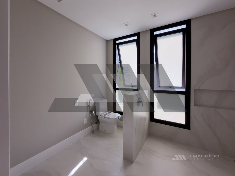 Casa exclusiva no Vivendas do Atl�ntico na Praia d