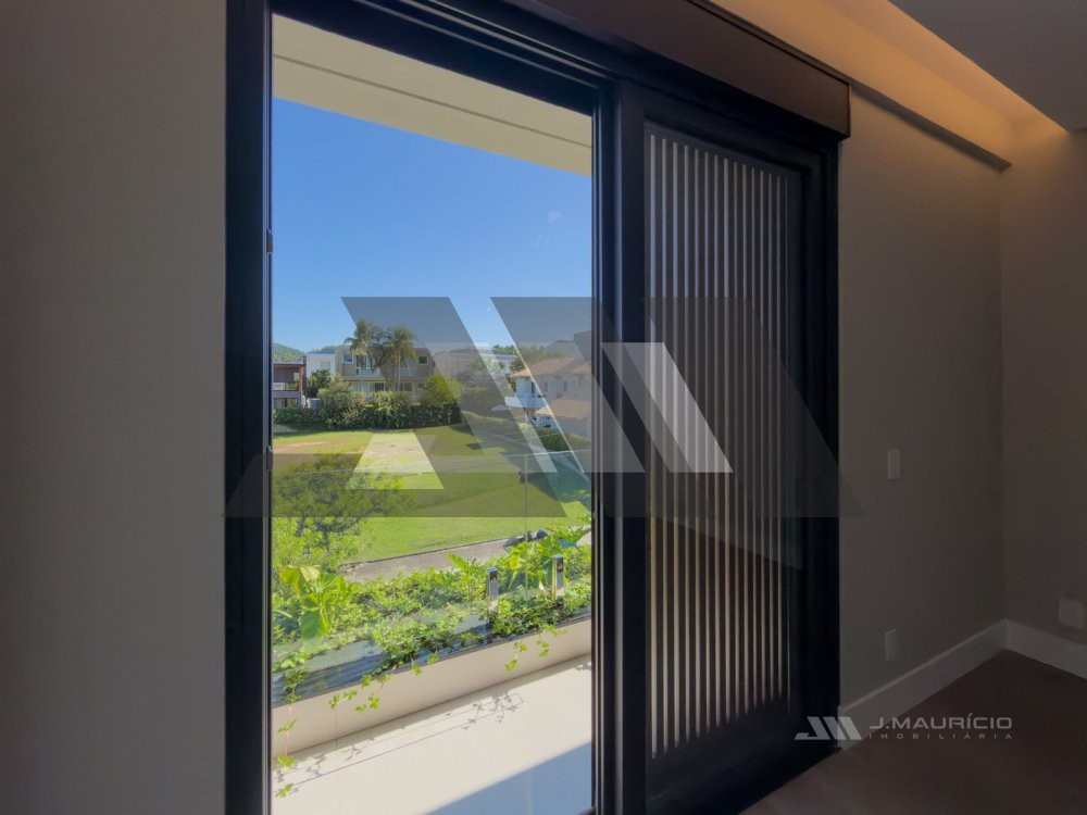 Casa exclusiva no Vivendas do Atl�ntico na Praia d