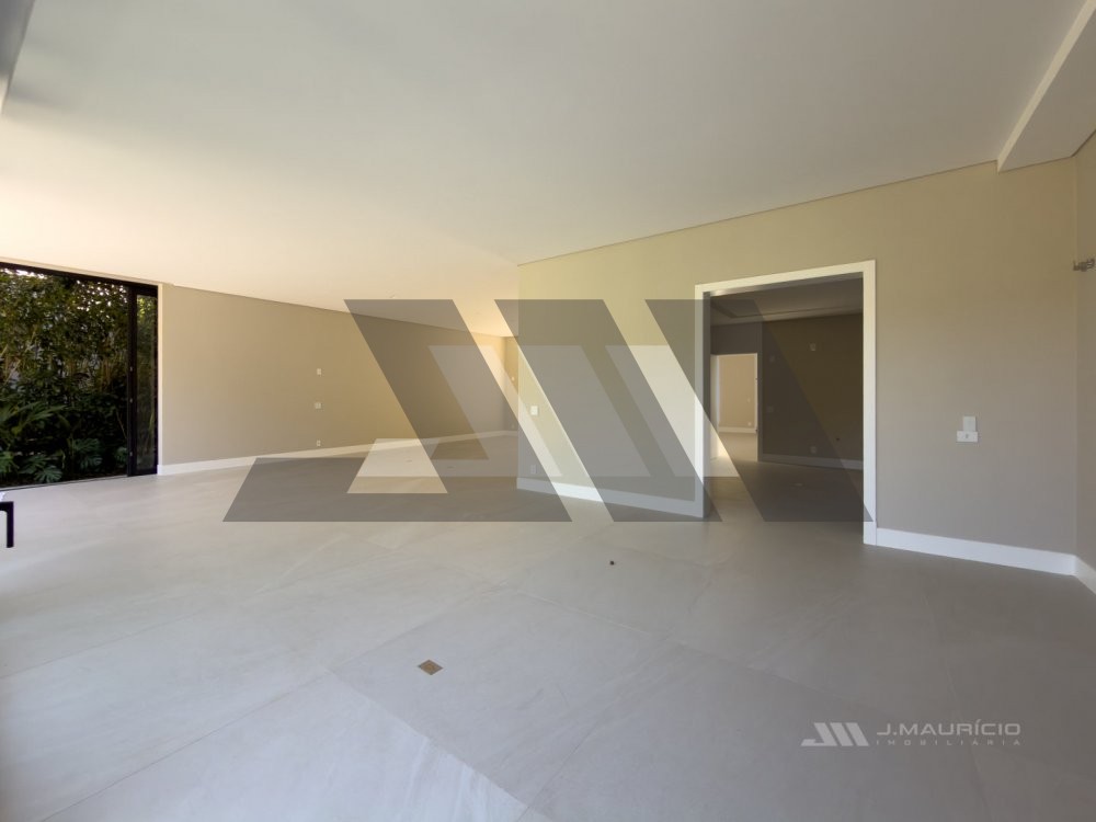 Casa exclusiva no Vivendas do Atl�ntico na Praia d