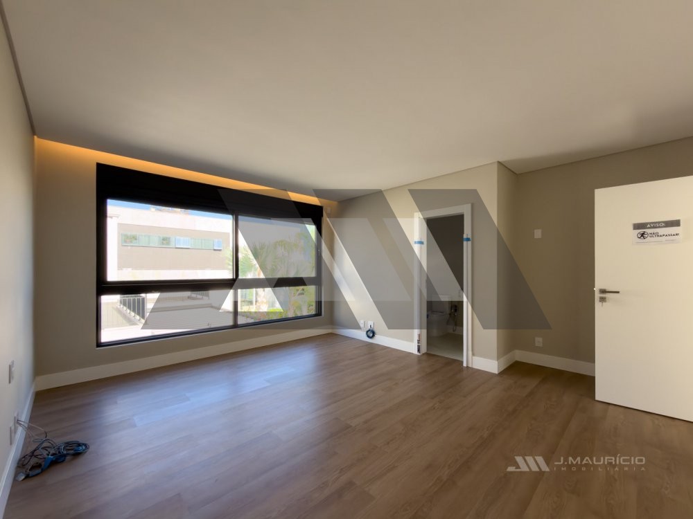 Casa exclusiva no Vivendas do Atl�ntico na Praia d