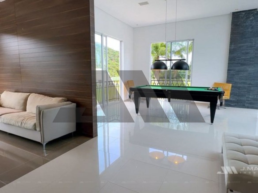 Lote no Green Ocean para construir no Estaleirinho