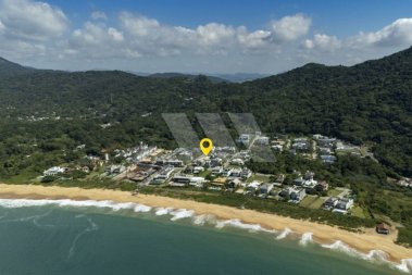 Casa alto padr�o no Condom�nio Vivendas do Atl�nti